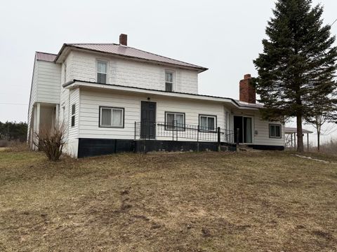 7202 21 Mile Road Chippewa Township MI 49631