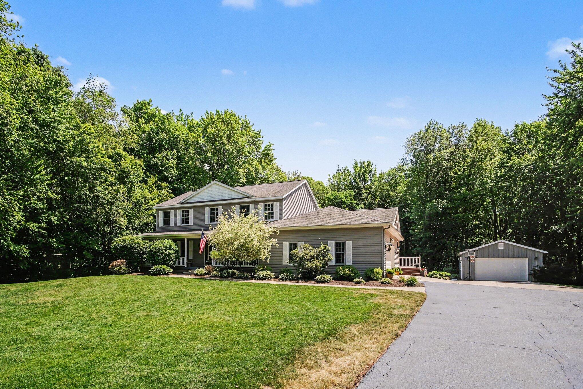 12900 Green Fern Road NE