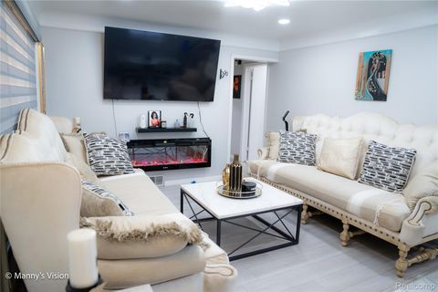 26260 Bryan Street Roseville City MI 48066