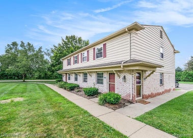 204 Princeton Drive South Lyon City MI 48178