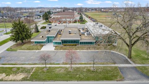 25185 GODDARD Road Taylor City MI 48180