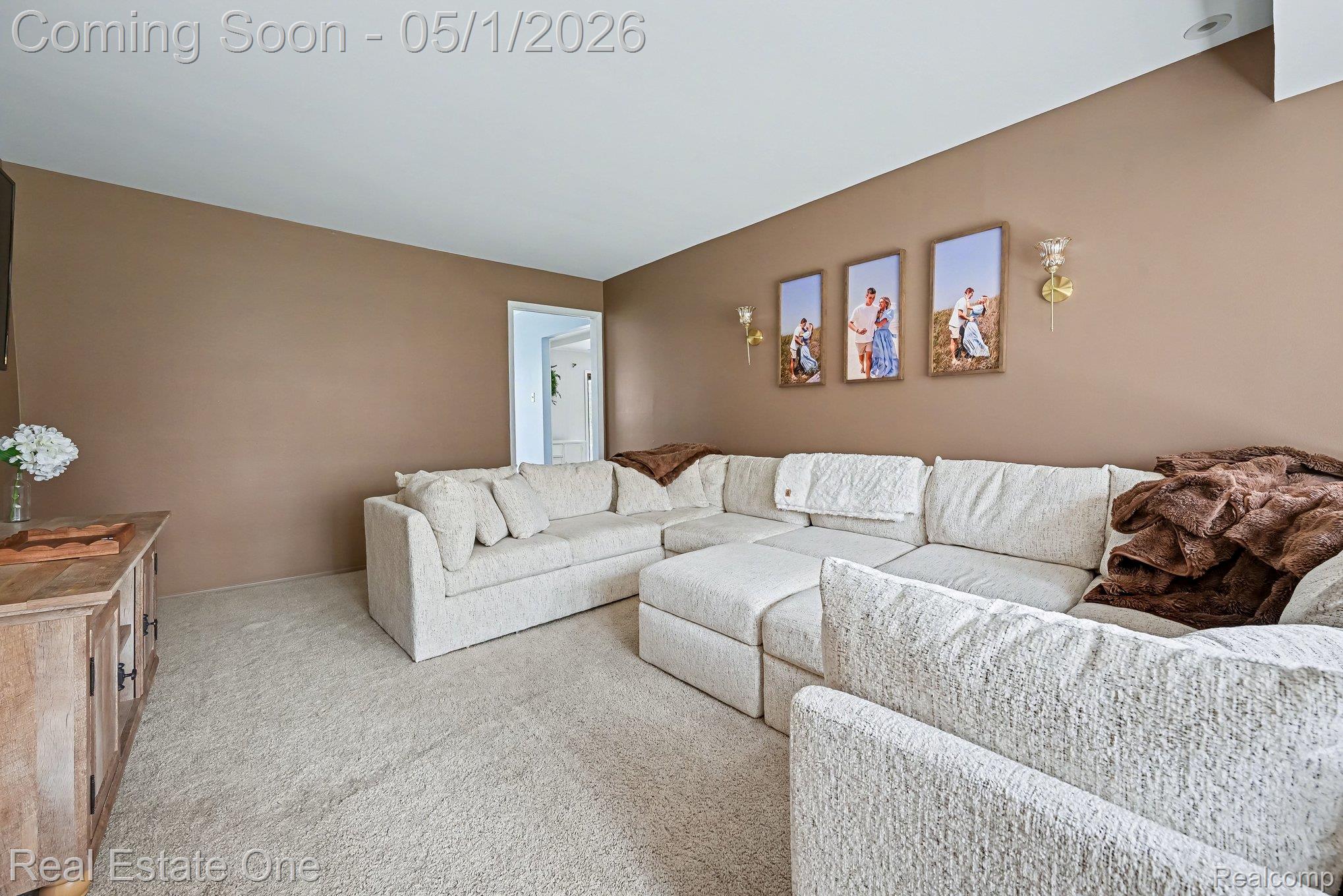 26254 Kiltartan Street