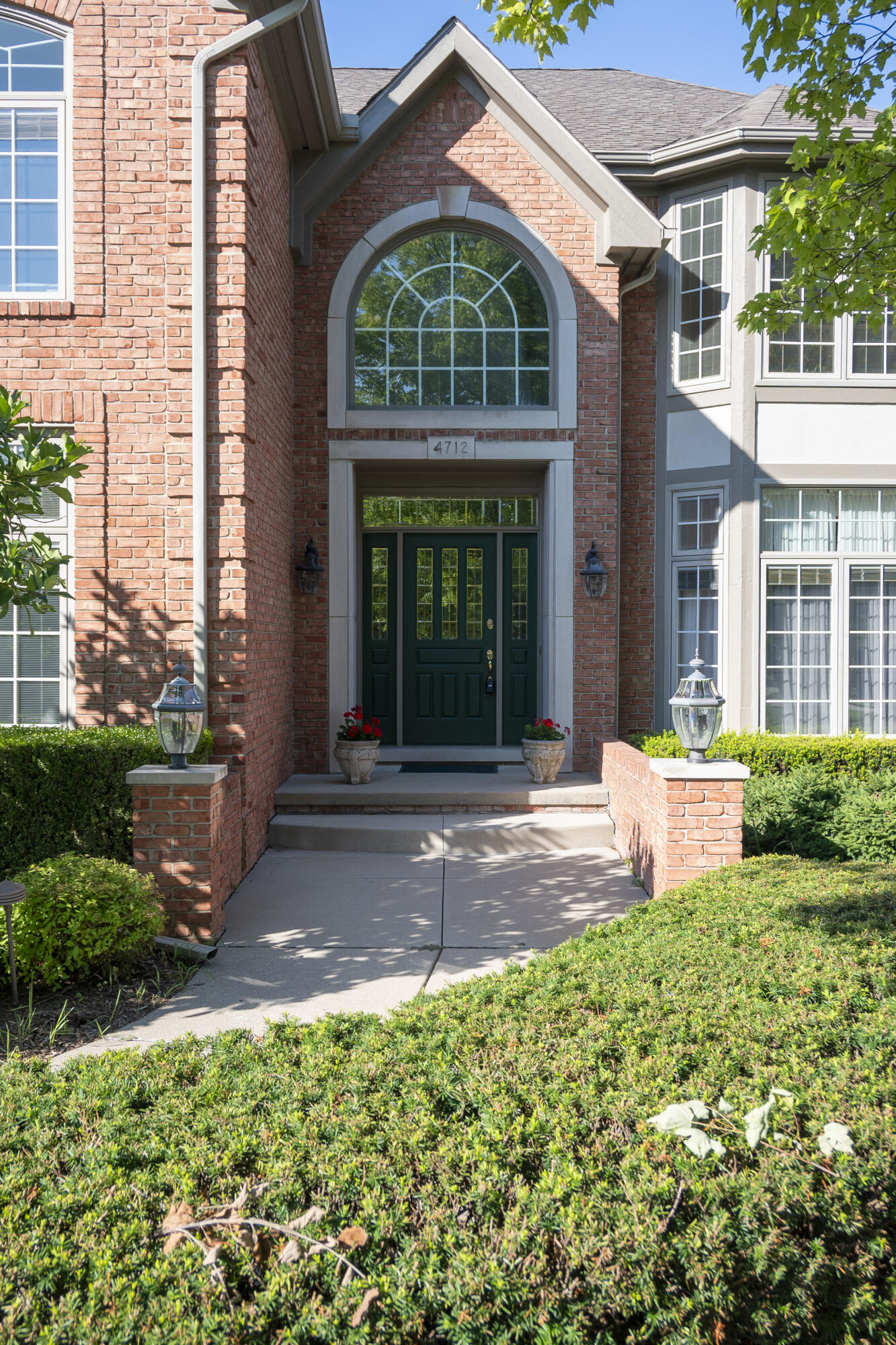 4712 Rambling Court
