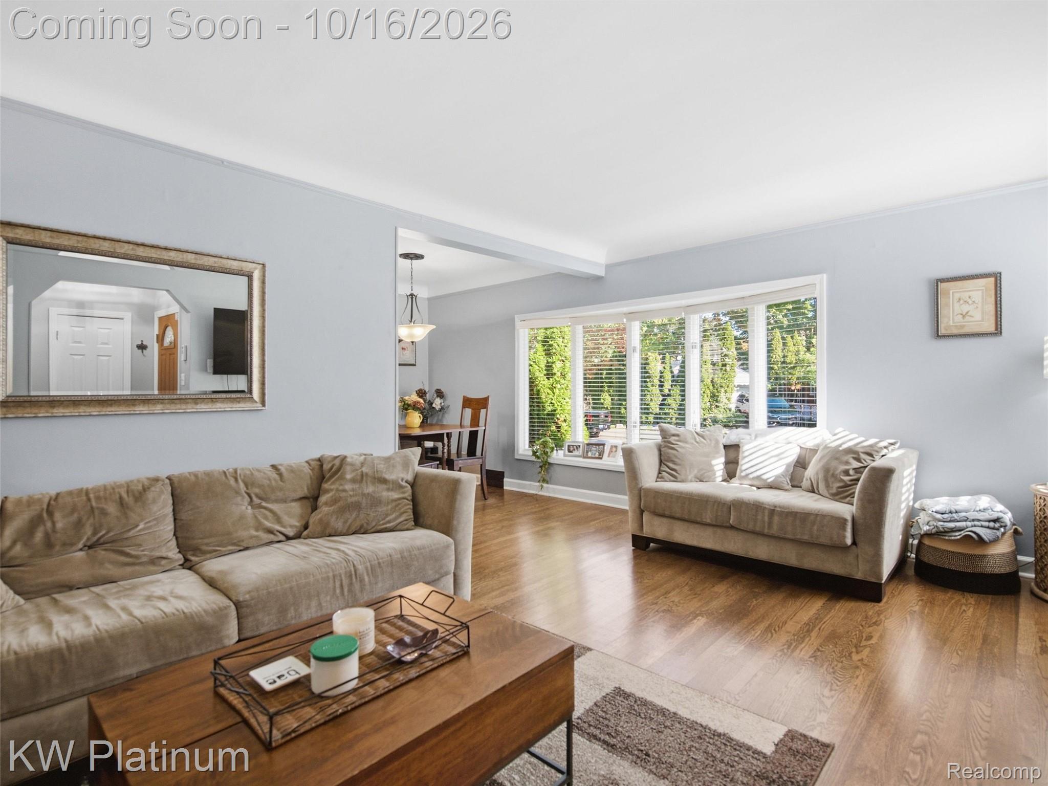 1942 Humphrey Avenue