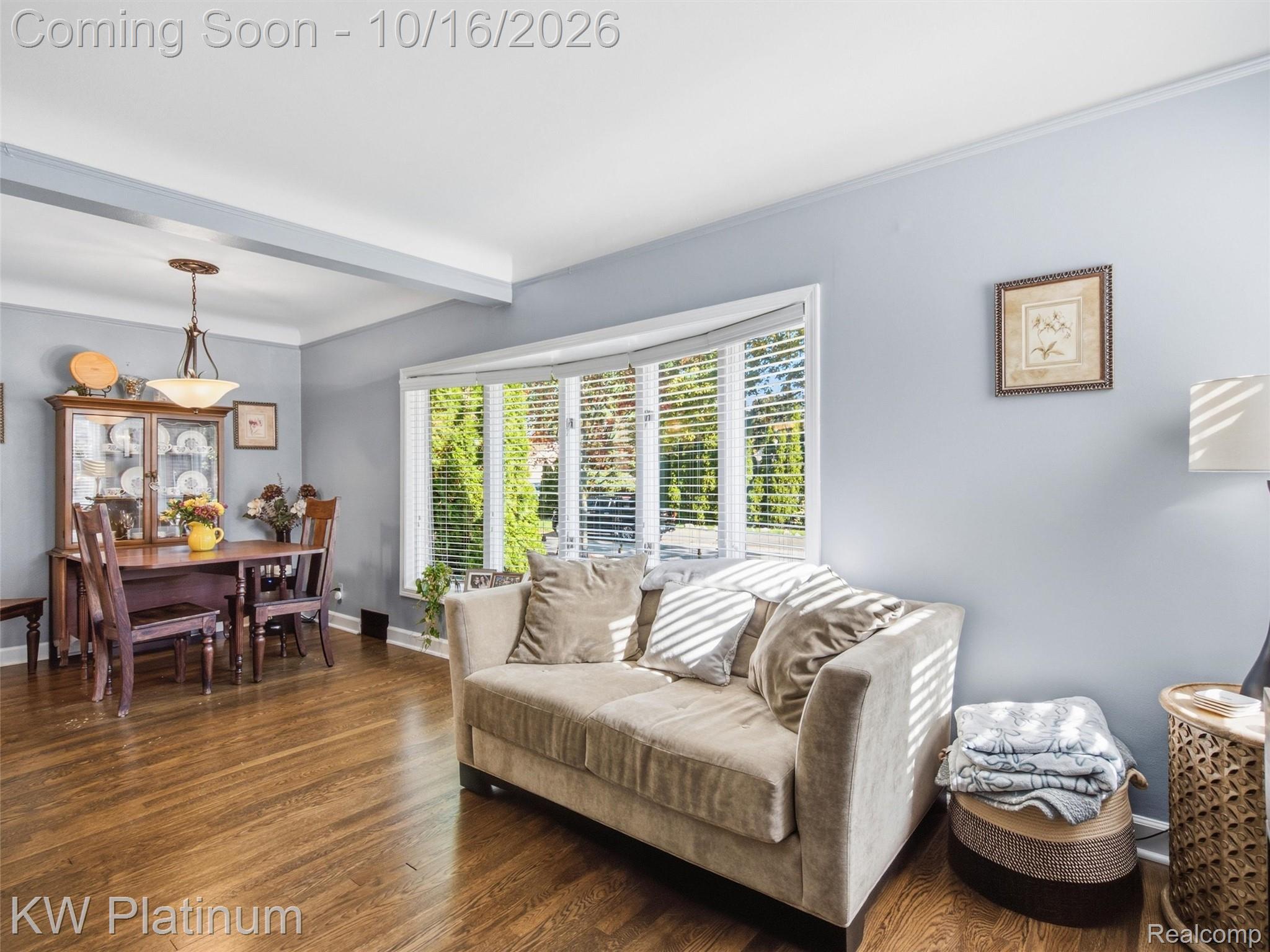 1942 Humphrey Avenue