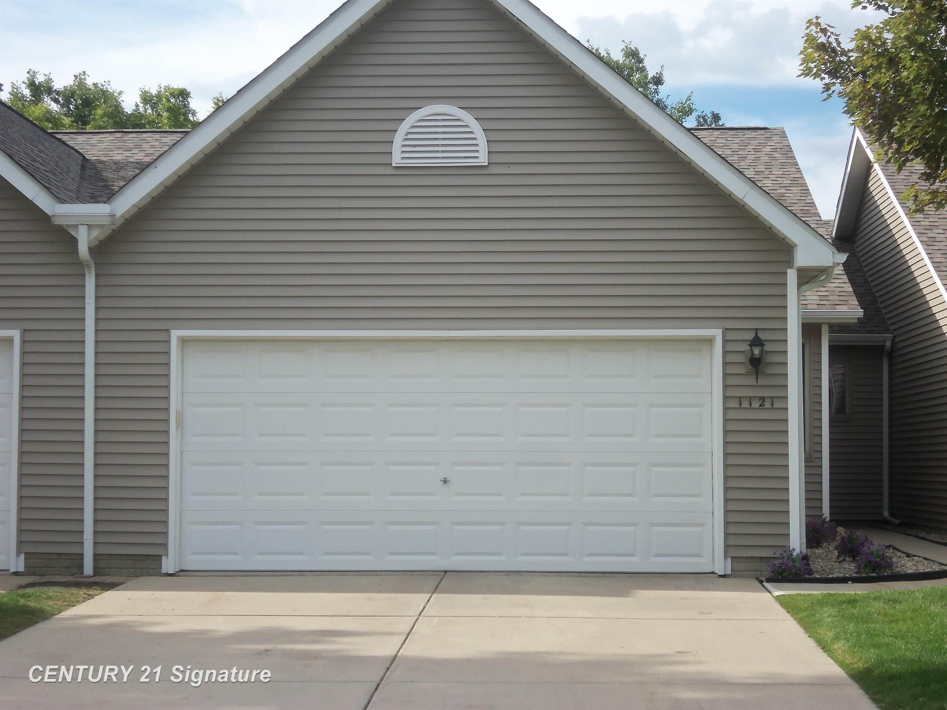 1121 Jenna Lane