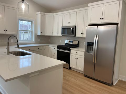 Tiny photo for 725 Violet Way, Royalton Township, MI 49085 (MLS # 69026009551)