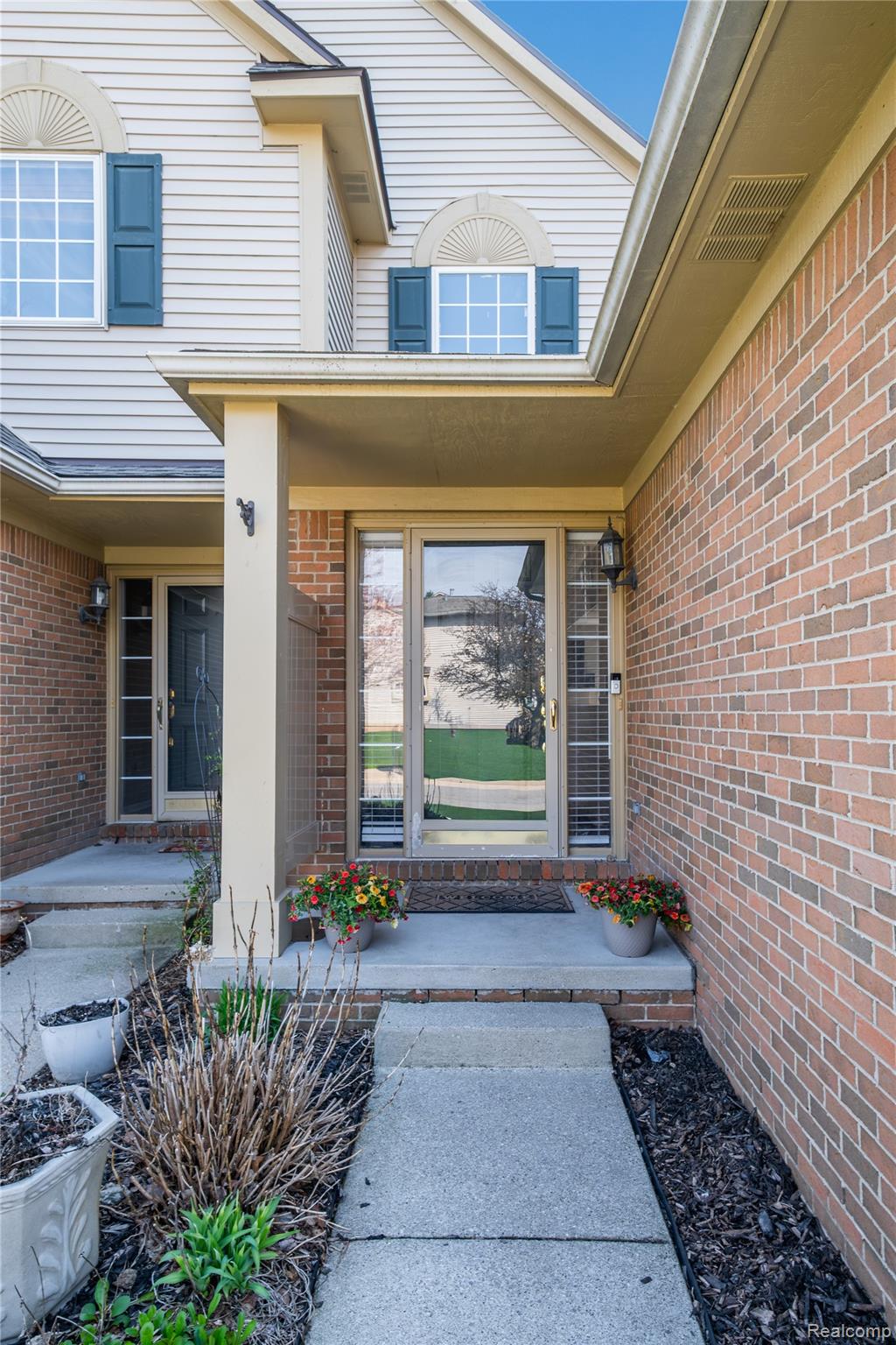 1375 Waverly Drive