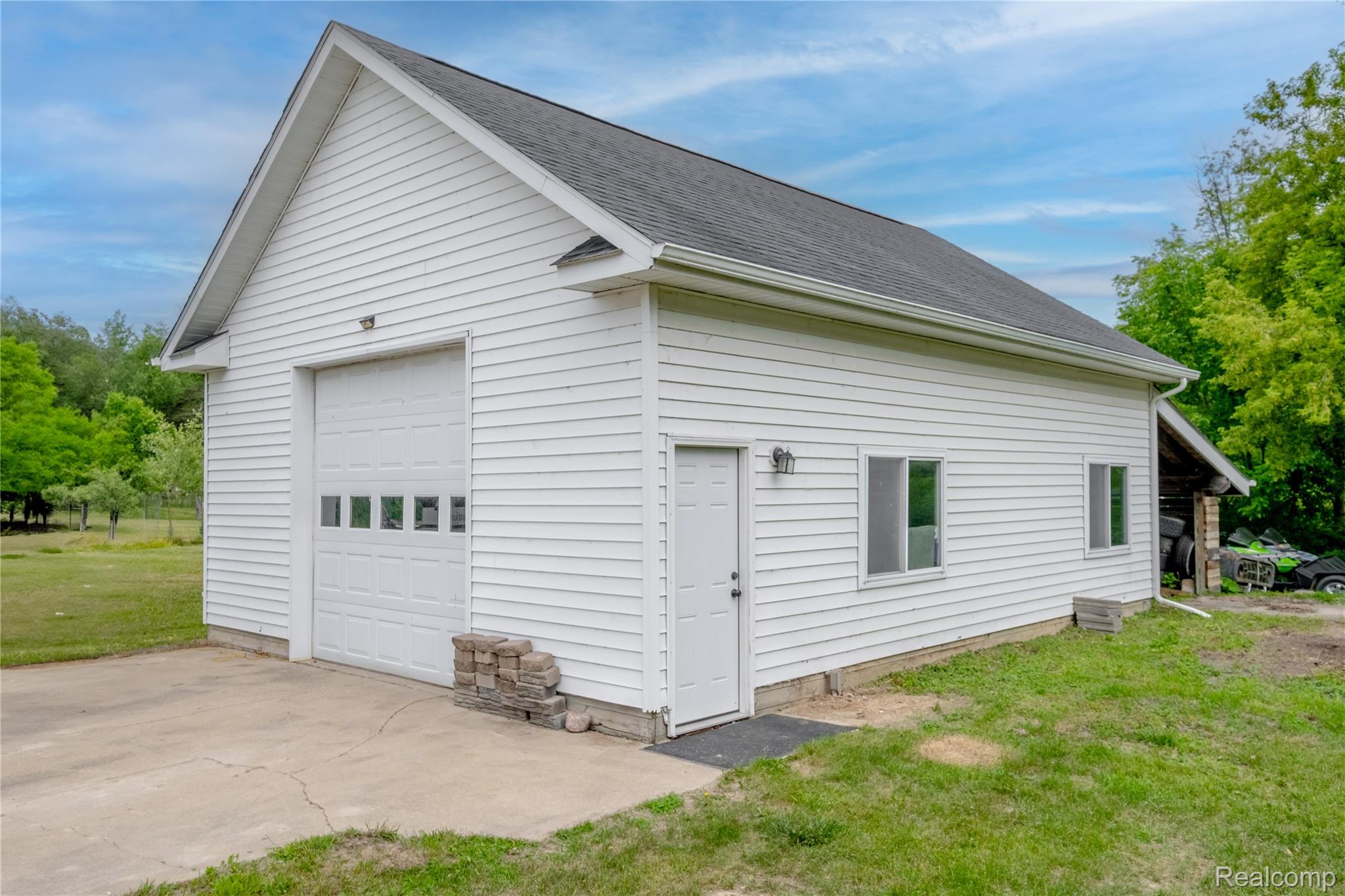 Argentine Township, Michigan 48418, United States, 5 Bedrooms Bedrooms, ,4 BathroomsBathrooms,Residential,Active,155120