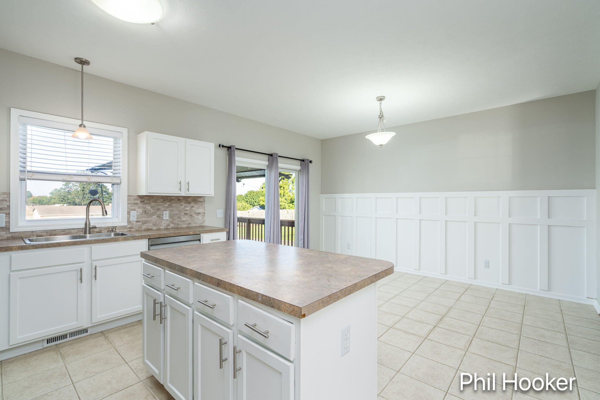2125 Orchard Ridge Drive NW