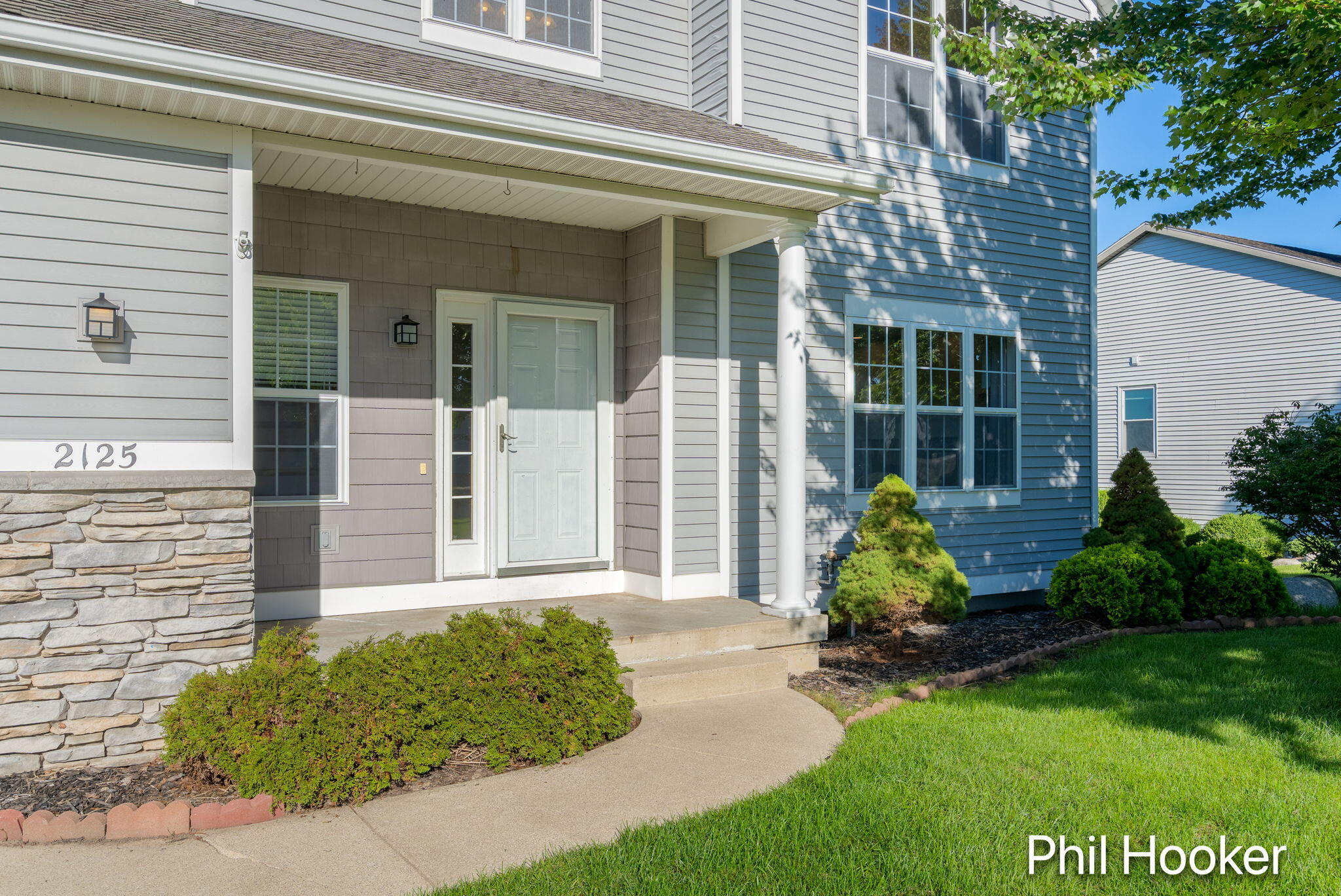 2125 Orchard Ridge Drive NW