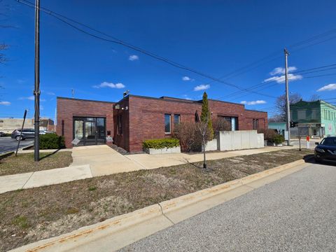 20 W Muskegon Avenue Muskegon City Muskegon MI 49440