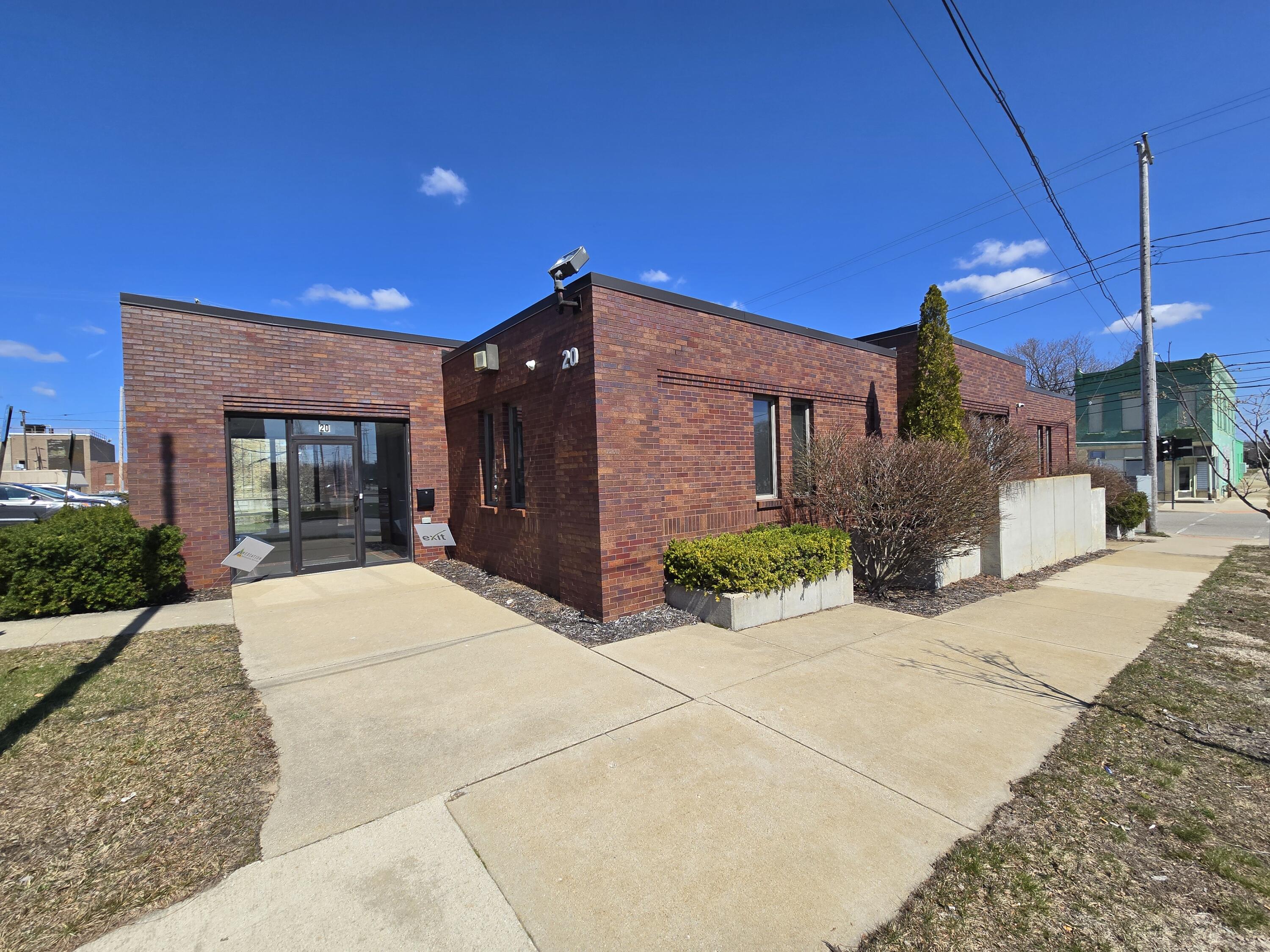20 W Muskegon Avenue