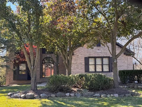 3727 Inverness Drive Oakland Charter Township MI 48306