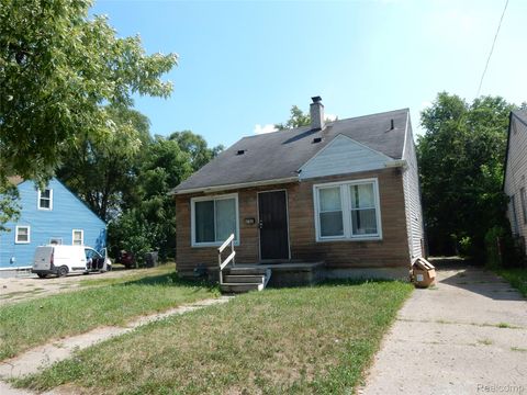 Photo of 6782 Evergreen Avenue, Detroit City, MI 48228 (MLS # 20251043100)