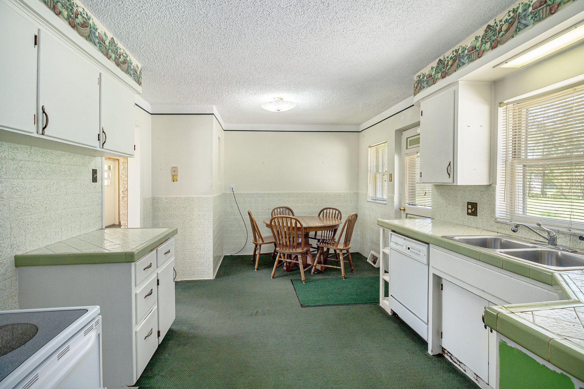 4001 N DUCK LAKE Road