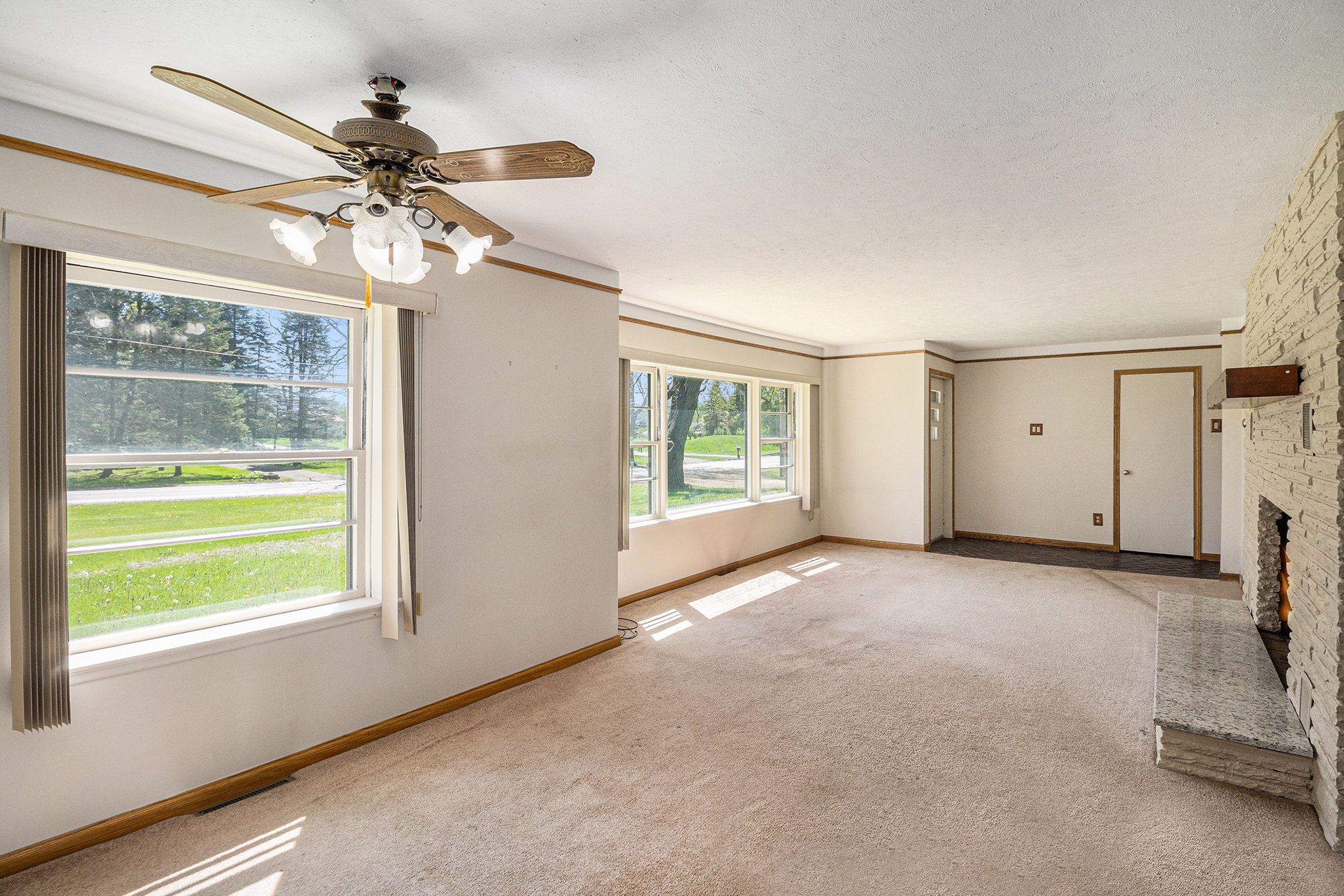 4001 N DUCK LAKE Road