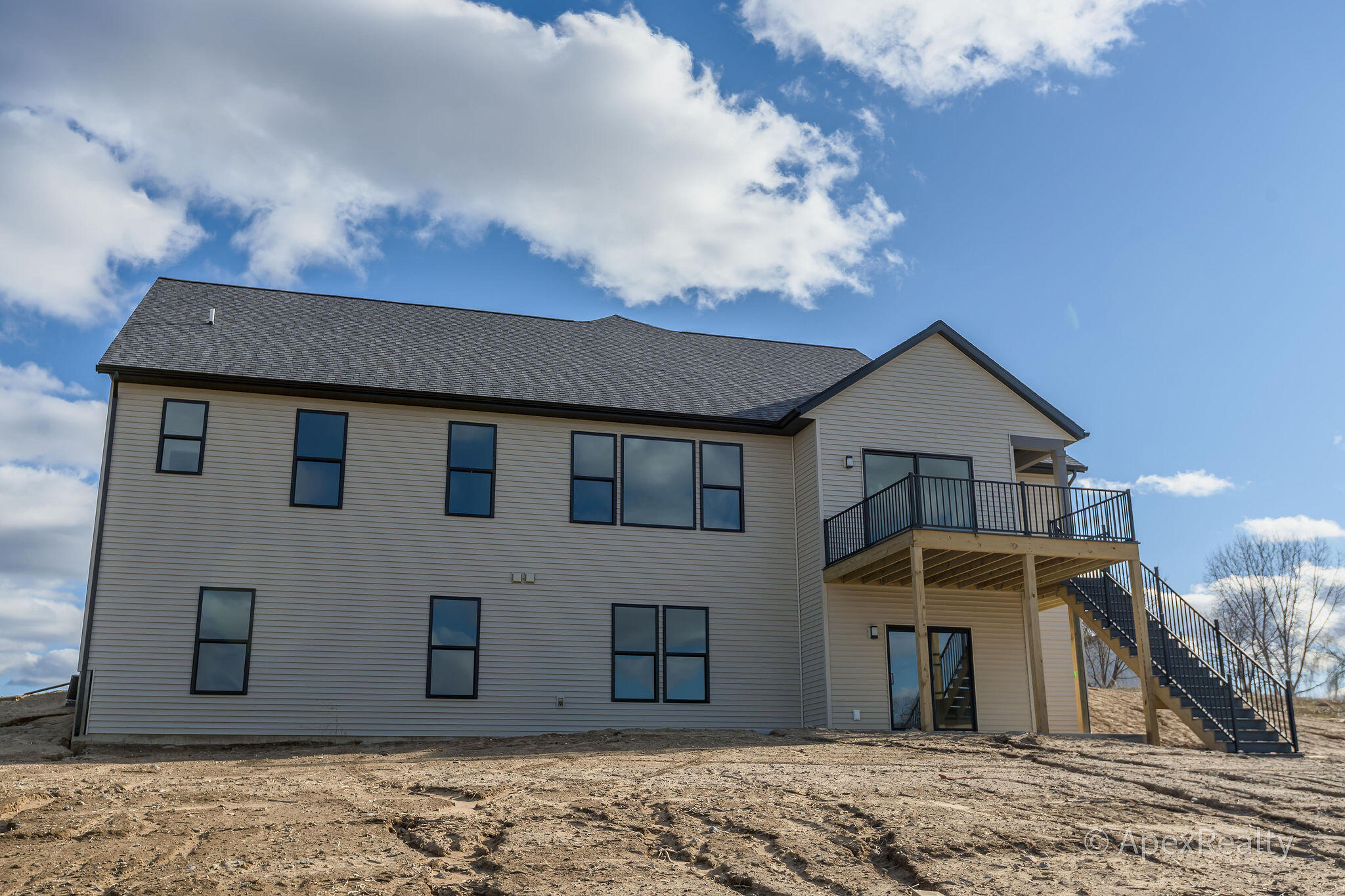 5631 Pioneer Pass SE 15