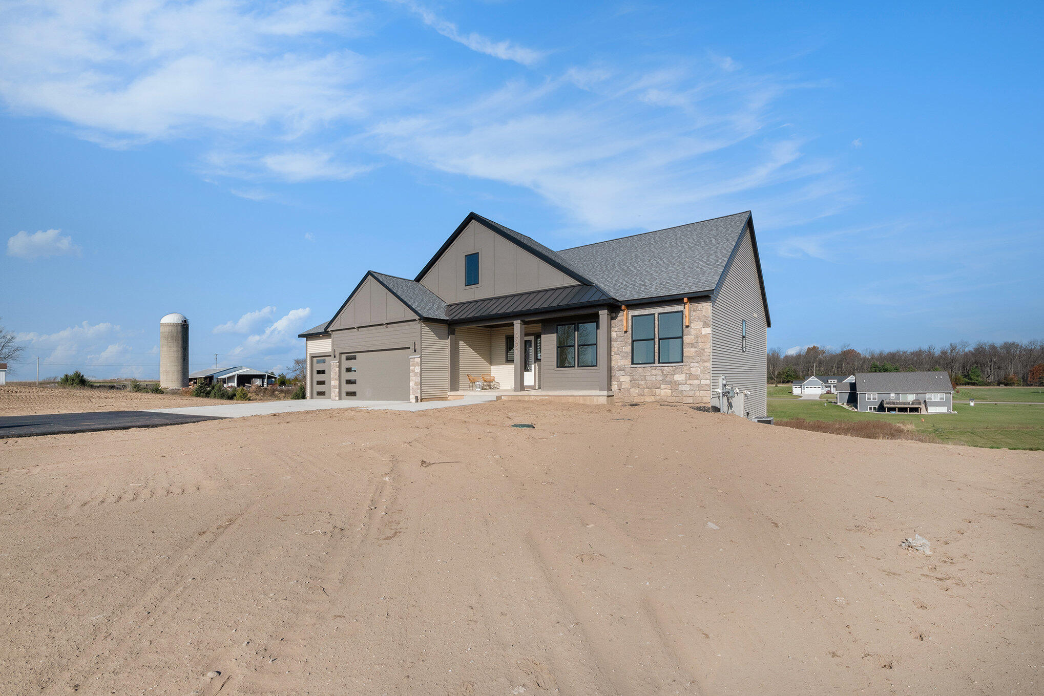 5631 Pioneer Pass SE 15