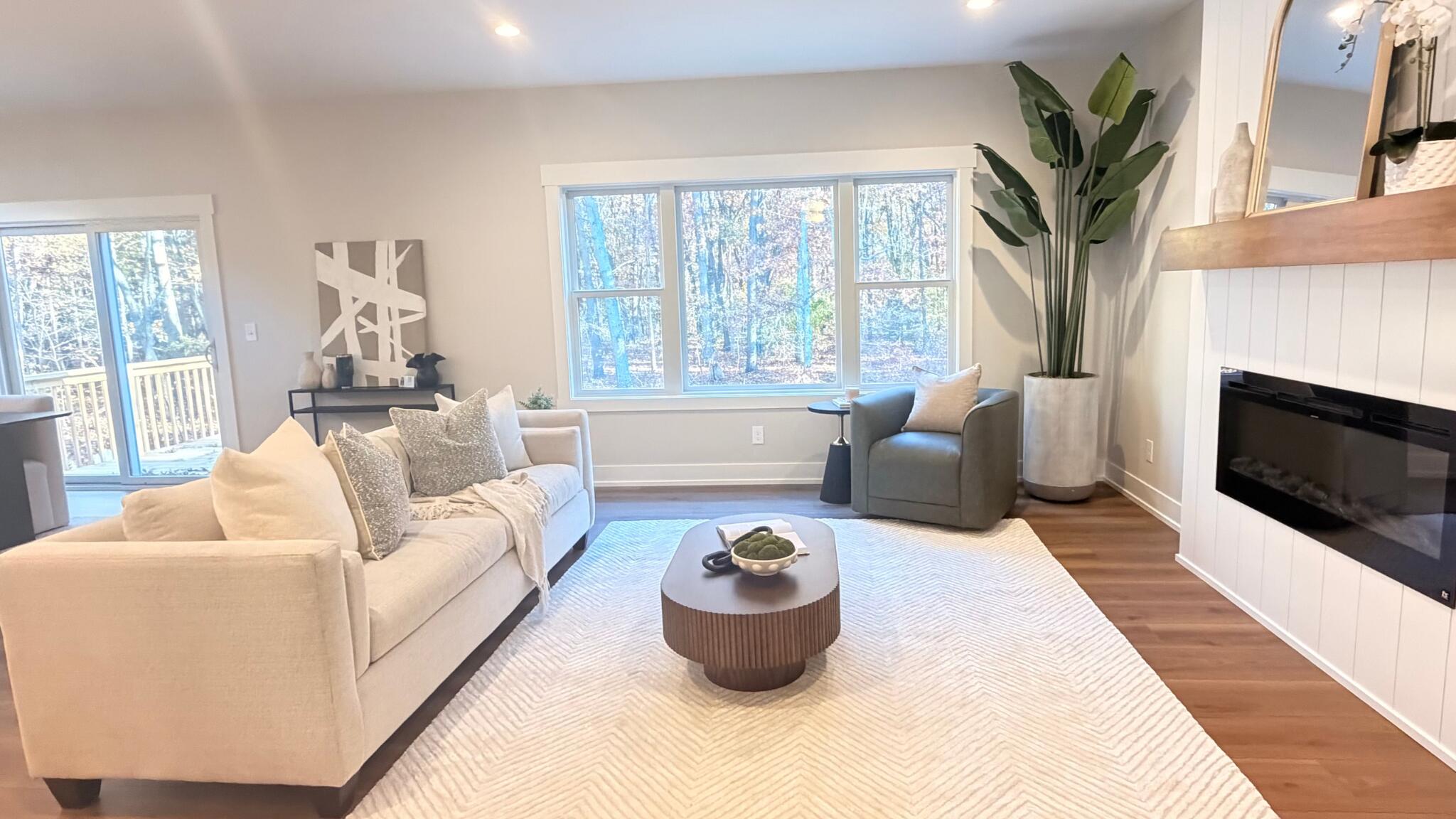 324 Hazelwood Court