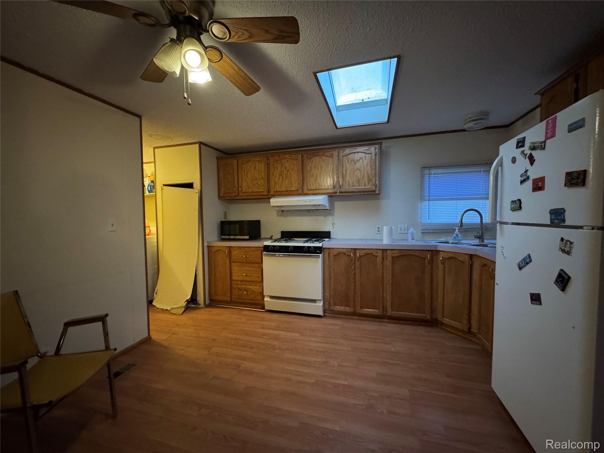 2700 Shimmons Road 161