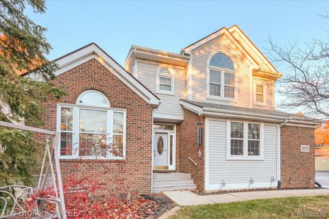 2653 Ravine Side Lane N Oceola Township MI 48843