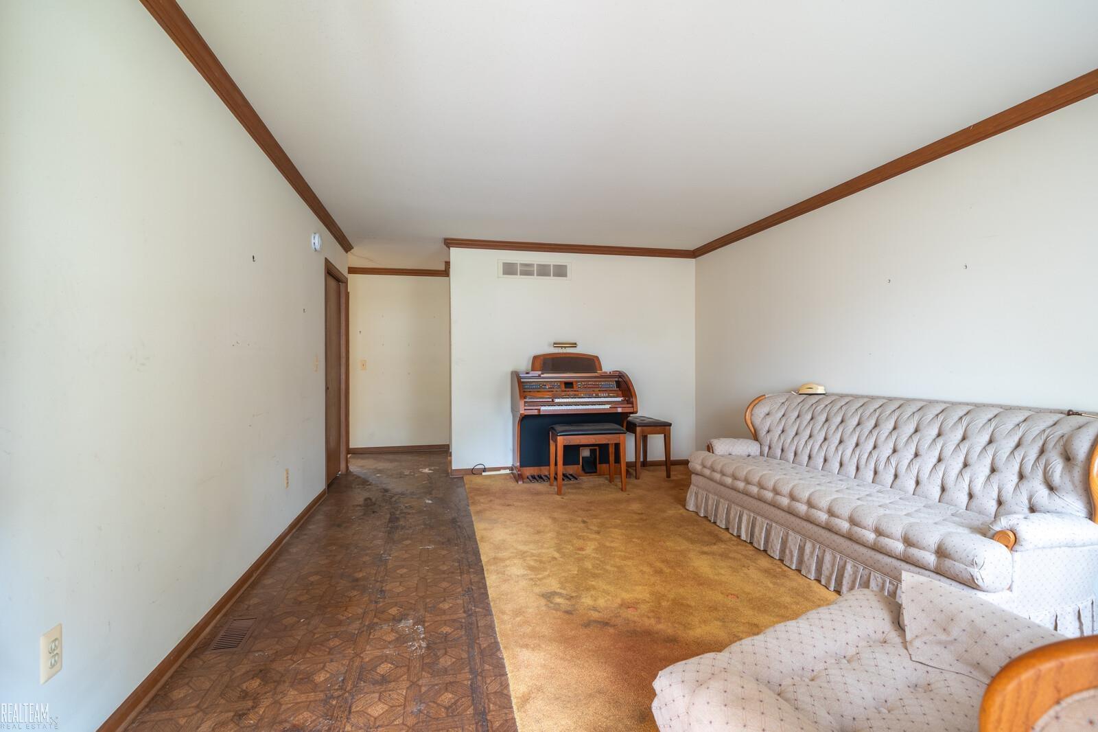 36552 Melbourne Drive