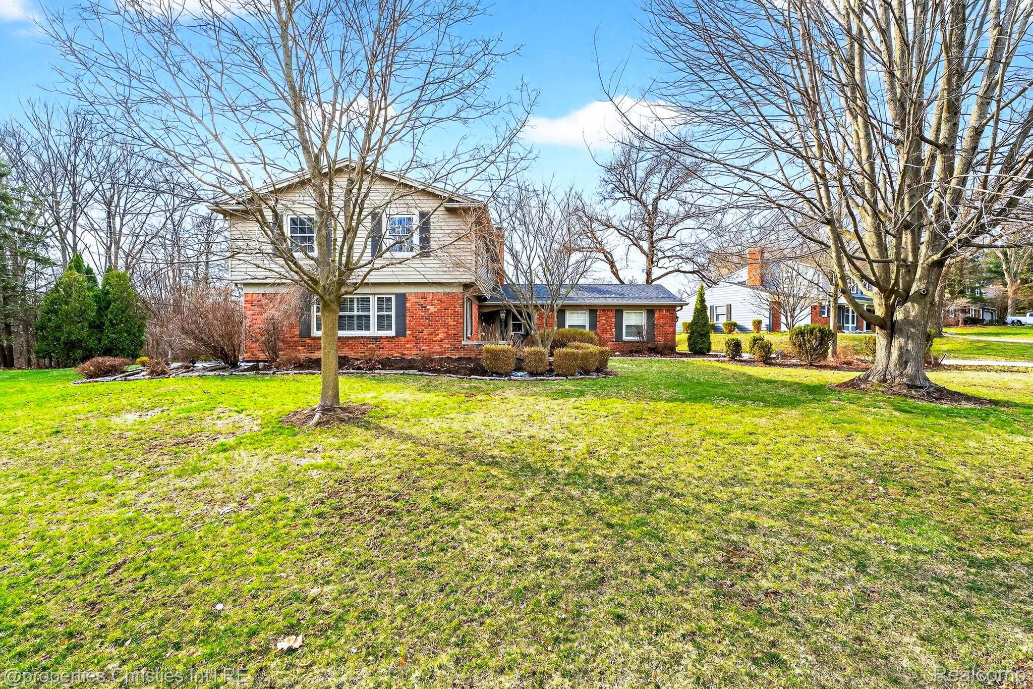 5822 Raven Road