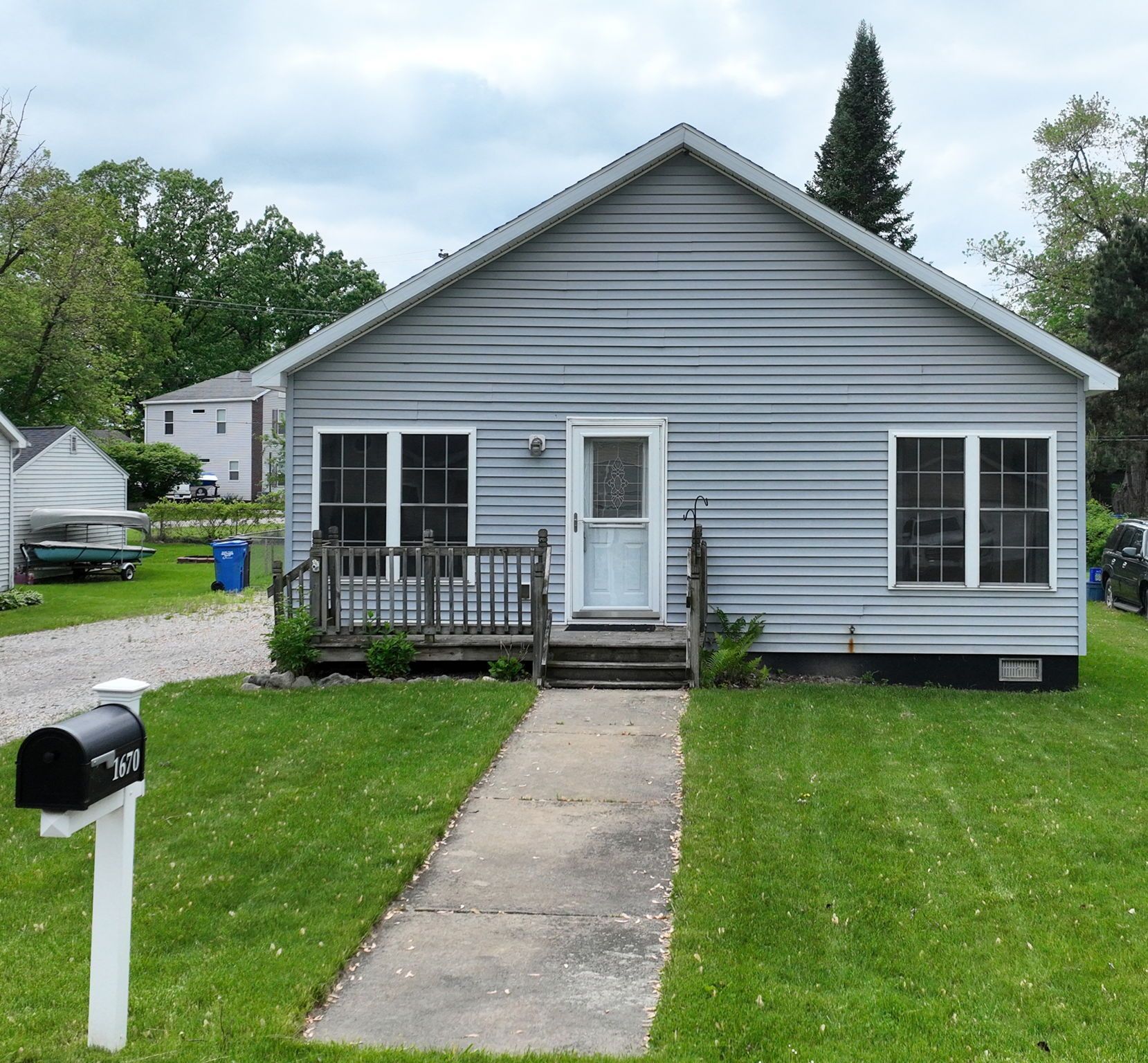 1670 EDWIN Drive