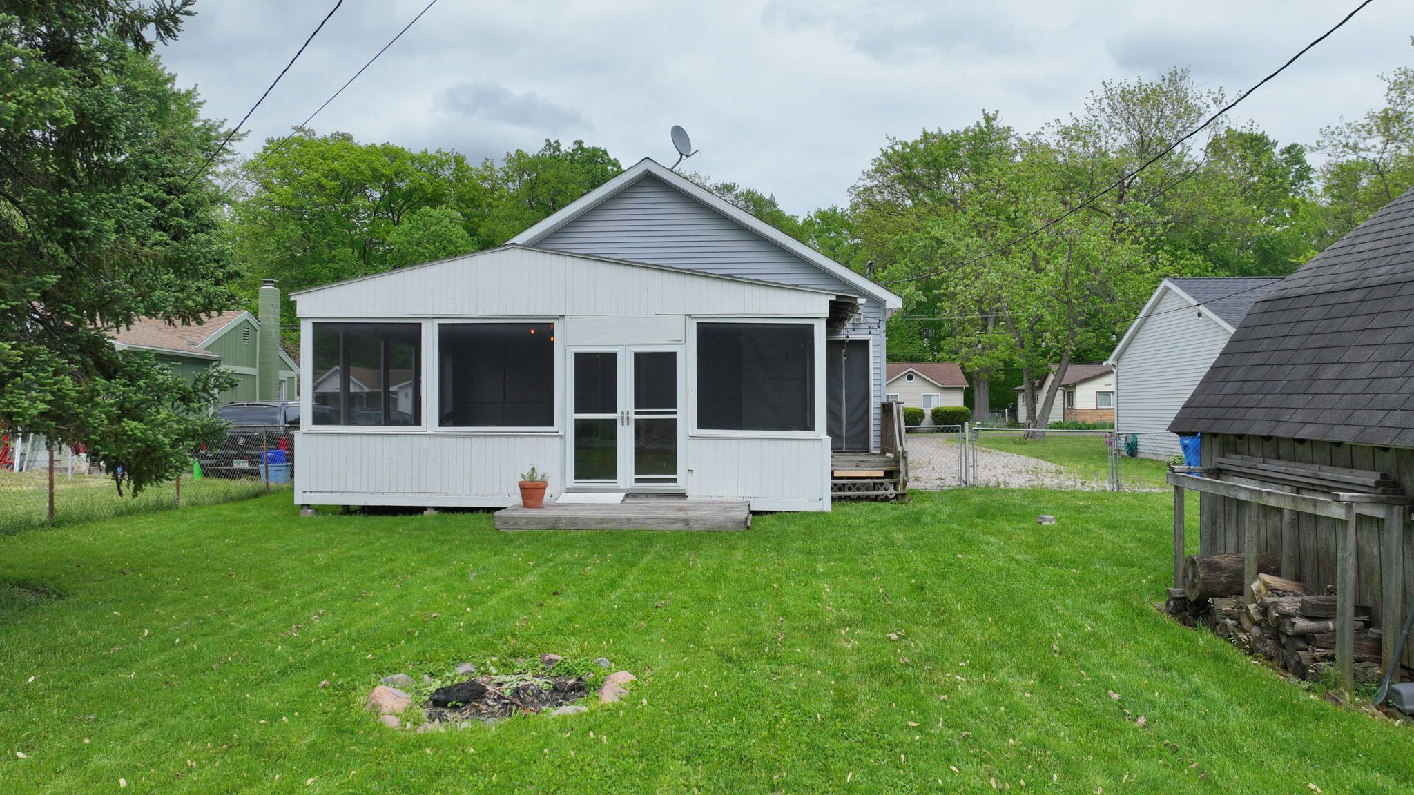 1670 EDWIN Drive