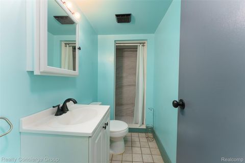 Tiny photo for 223 S Summit Street, Webberville Village, MI 48892 (MLS # 20261002536)