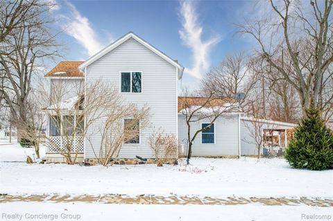 Tiny photo for 223 S Summit Street, Webberville Village, MI 48892 (MLS # 20261002536)