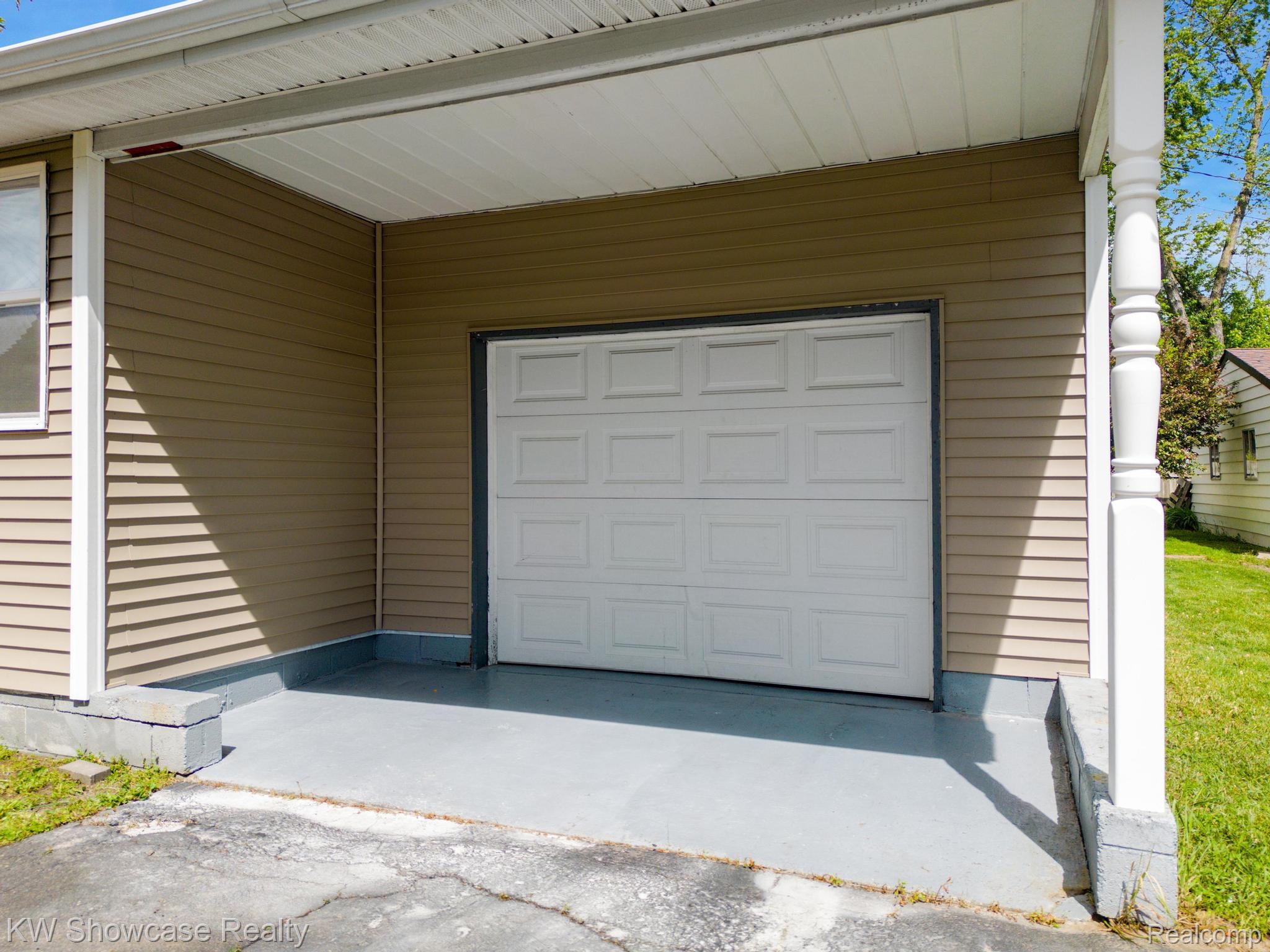 7969 Richardson Road