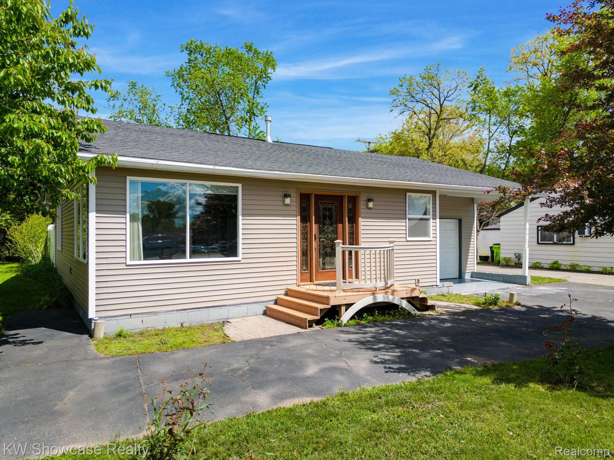 7969 Richardson Road