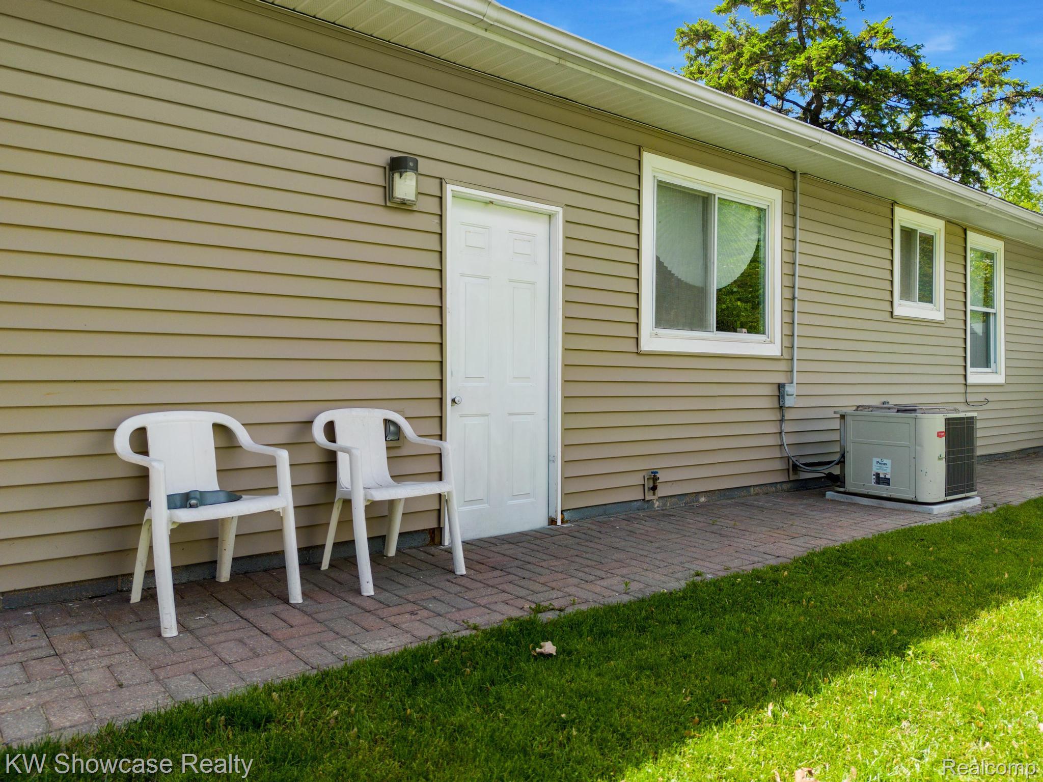 7969 Richardson Road