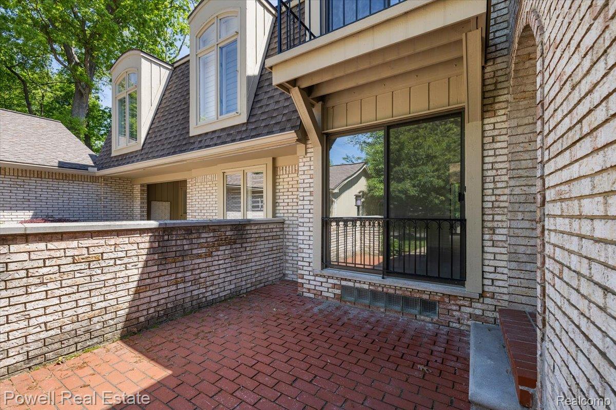 1447 Ravineview Court #C-12