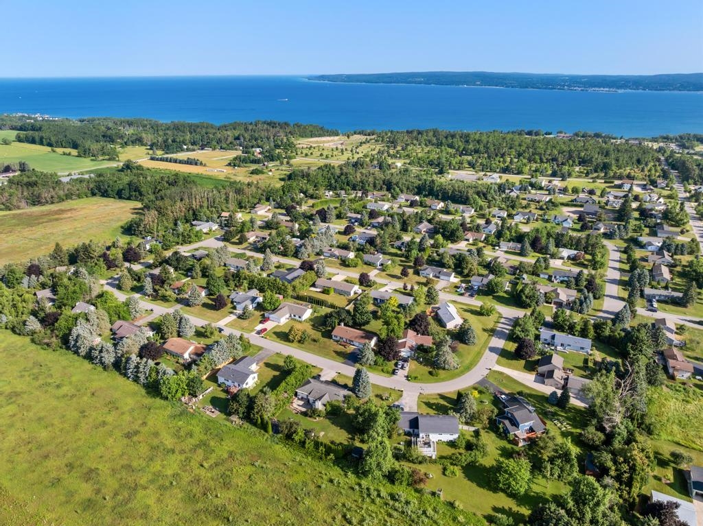 161 Vantage View Drive