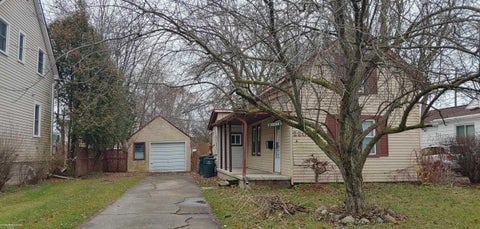 Photo of 22028 Maple Street, St Clair Shores City, MI 48081 (MLS # 58050223590)