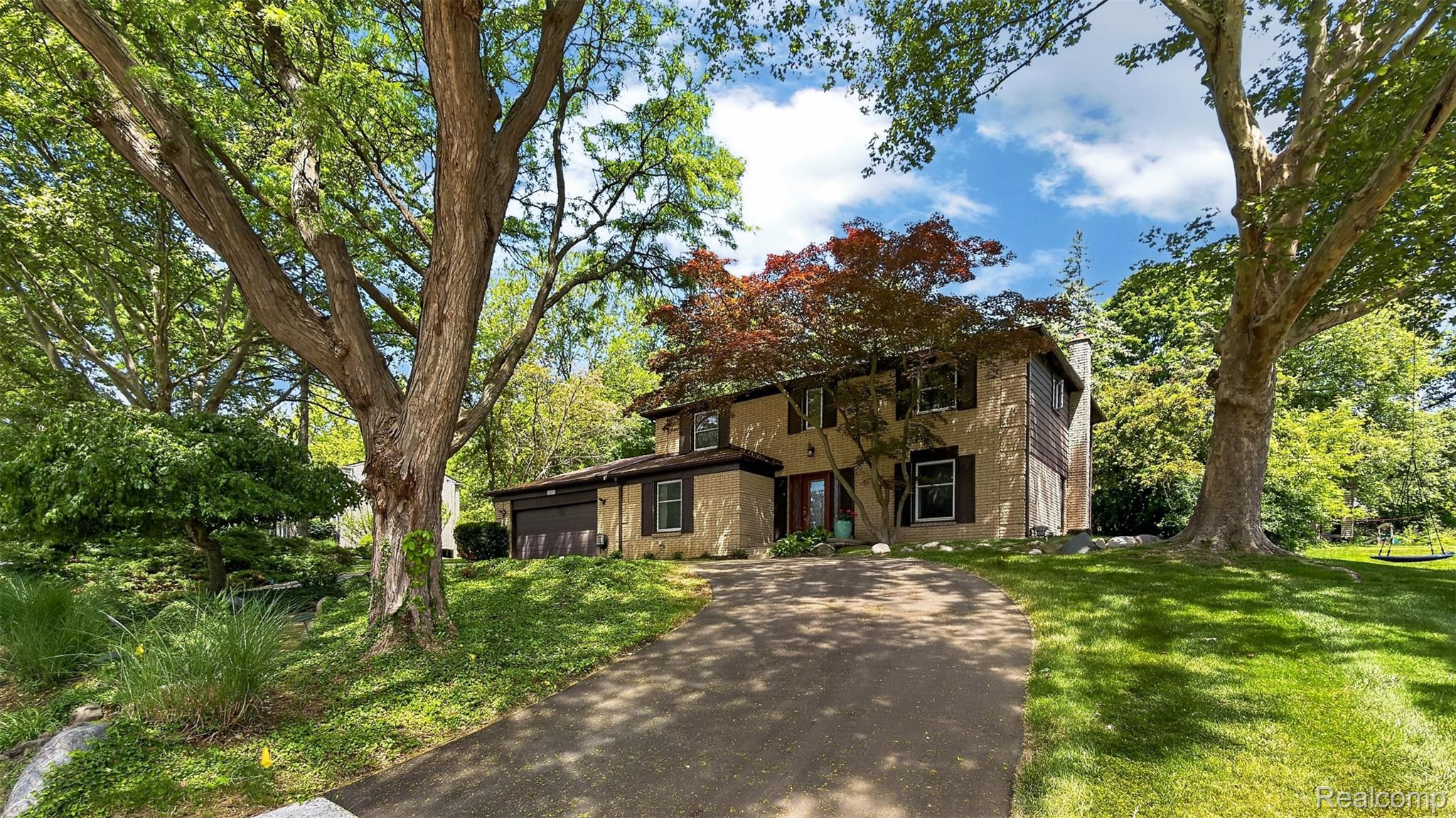 34262 Commons Drive