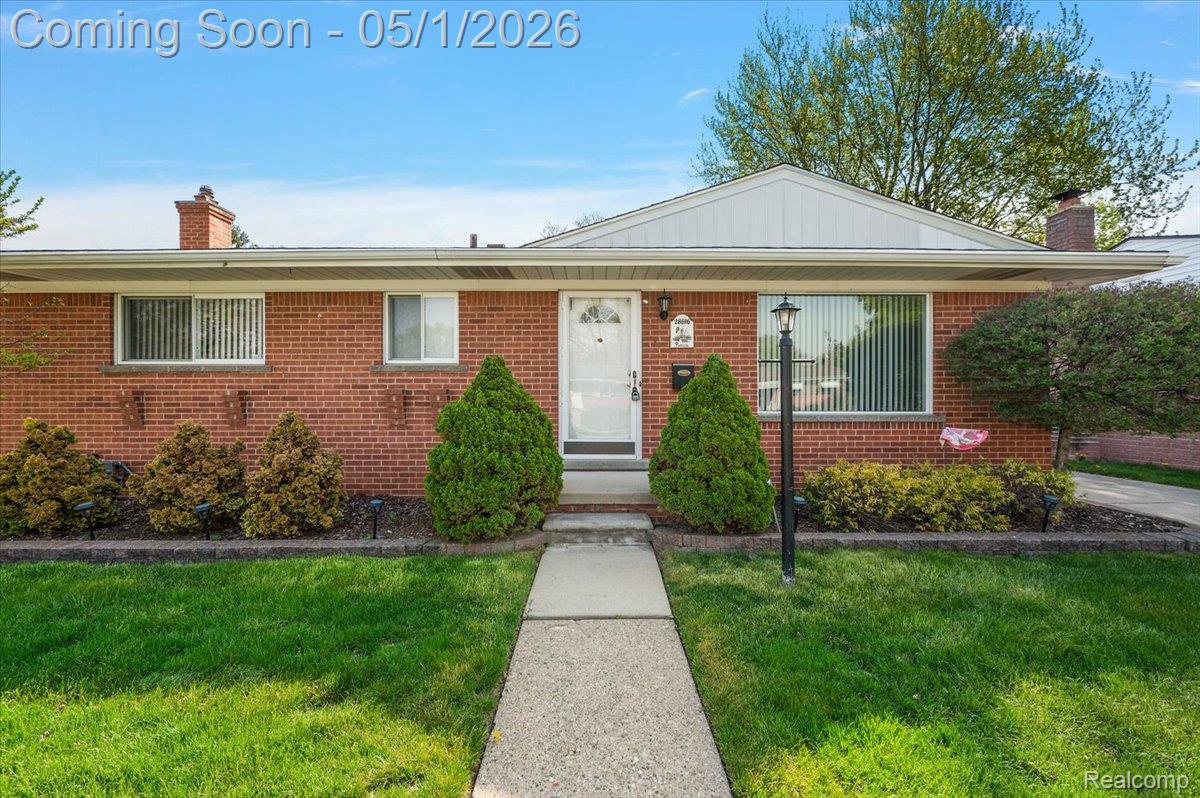 28696 Patricia Avenue