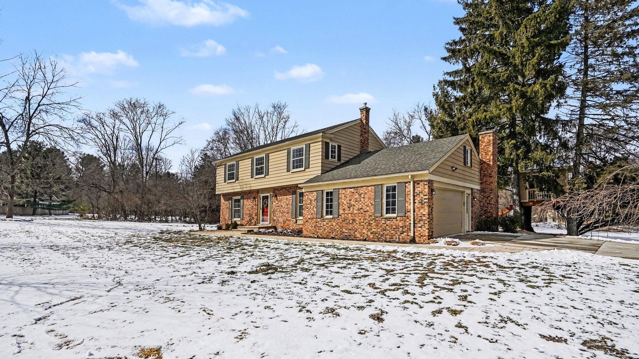 2929 Laurentide Drive