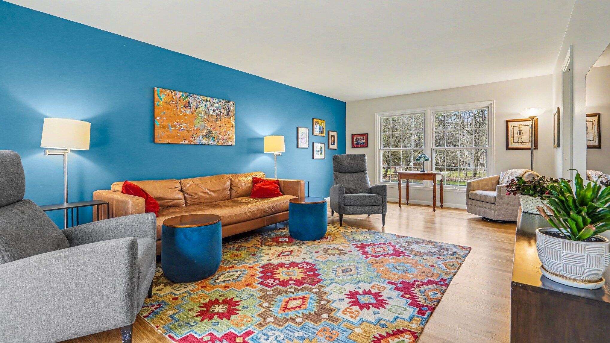 2929 Laurentide Drive