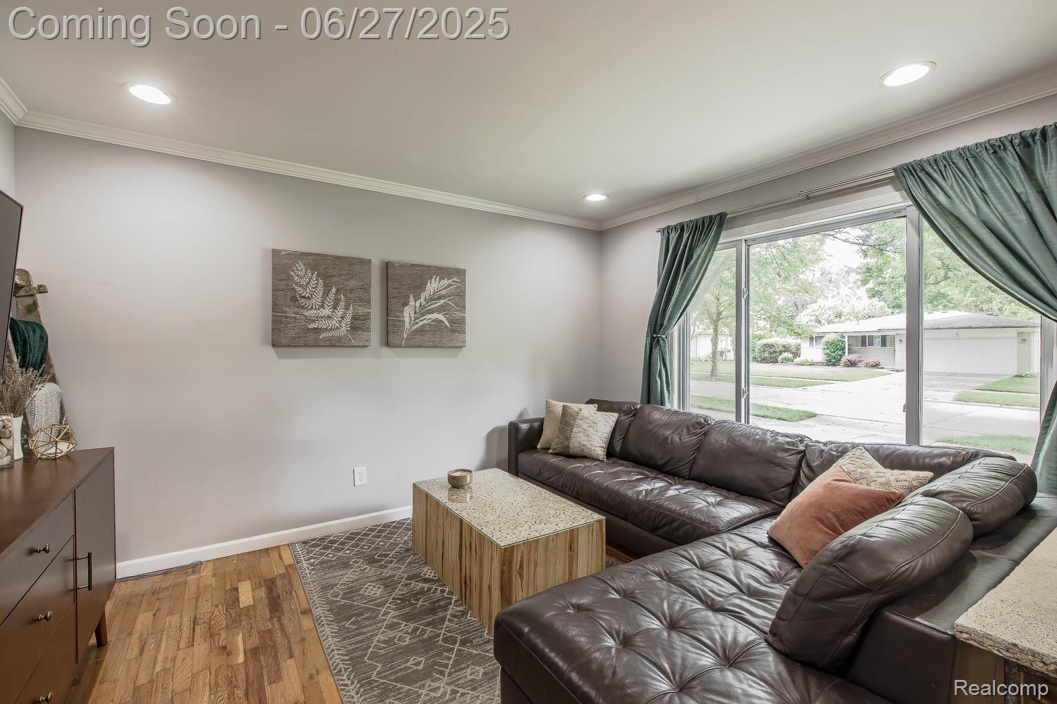 2898 Borden Drive