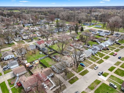 A home in TaylorCity_Wayne