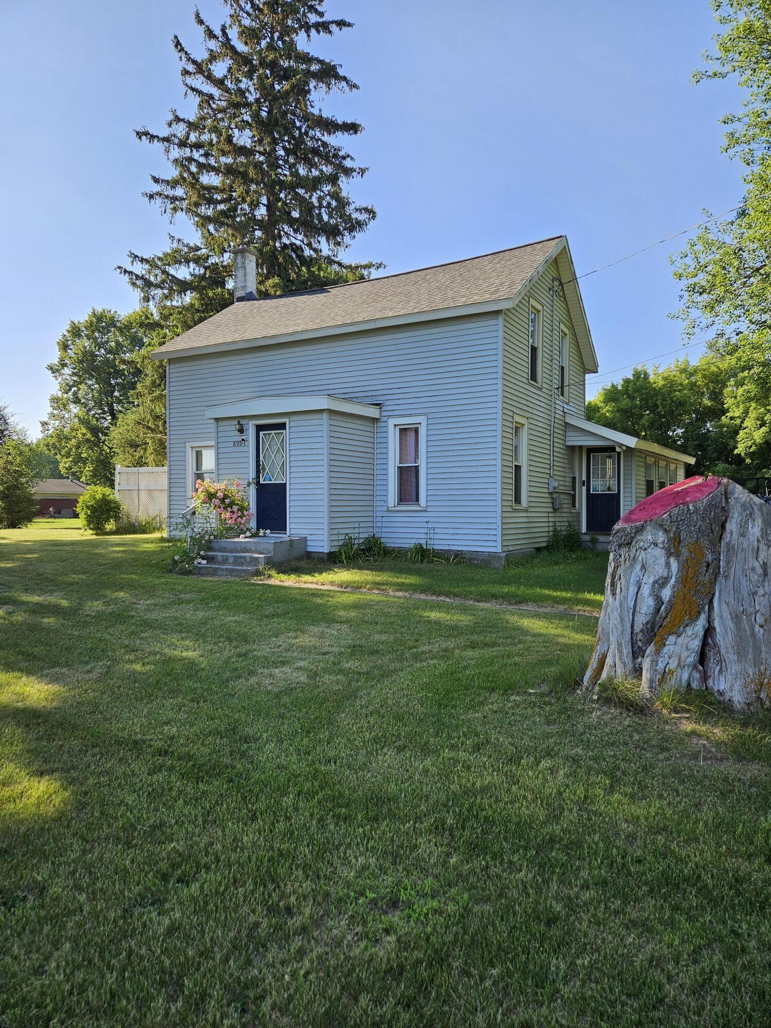 8991 W 1 Mile Road