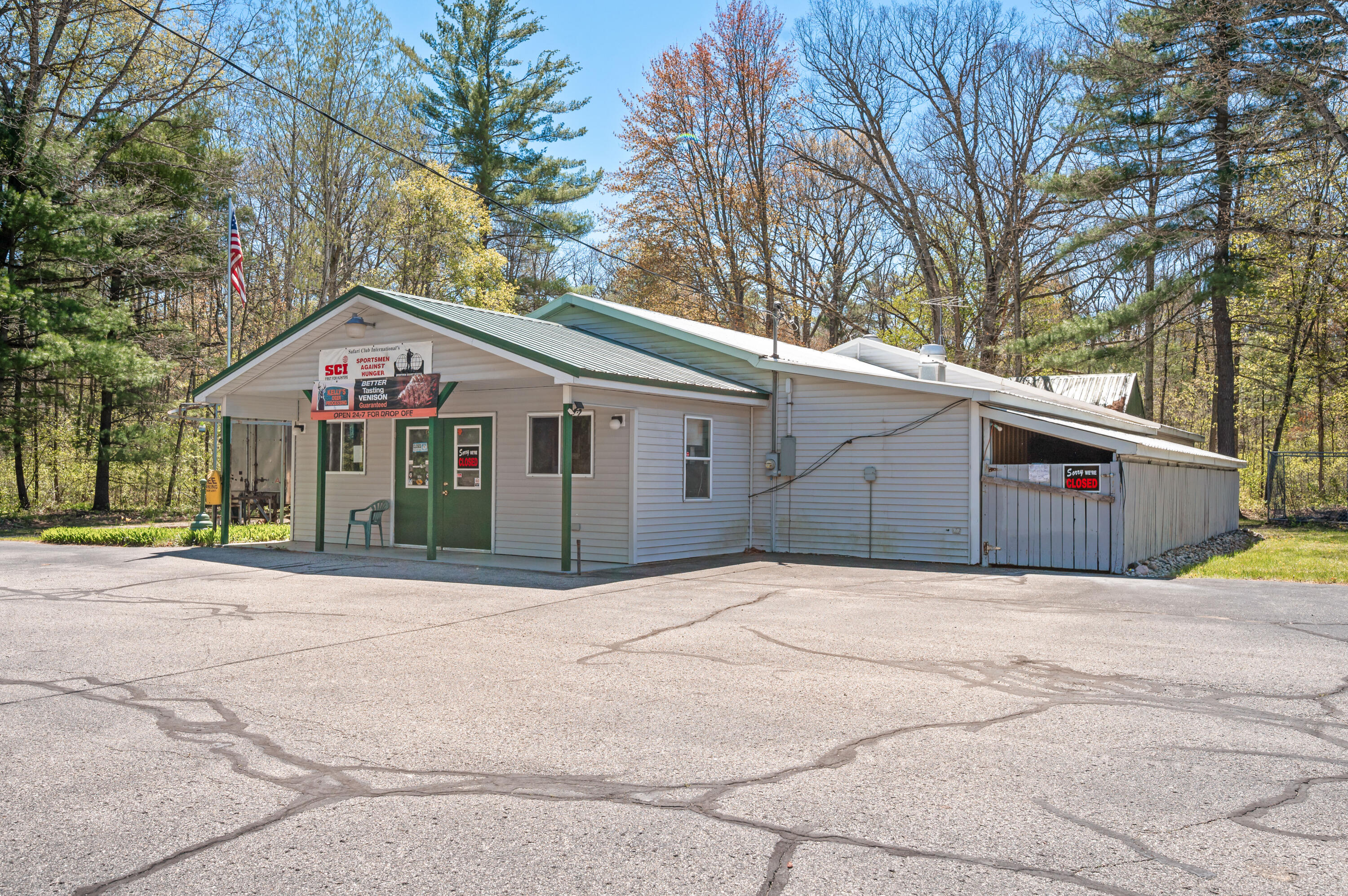 19055 12 Mile Road