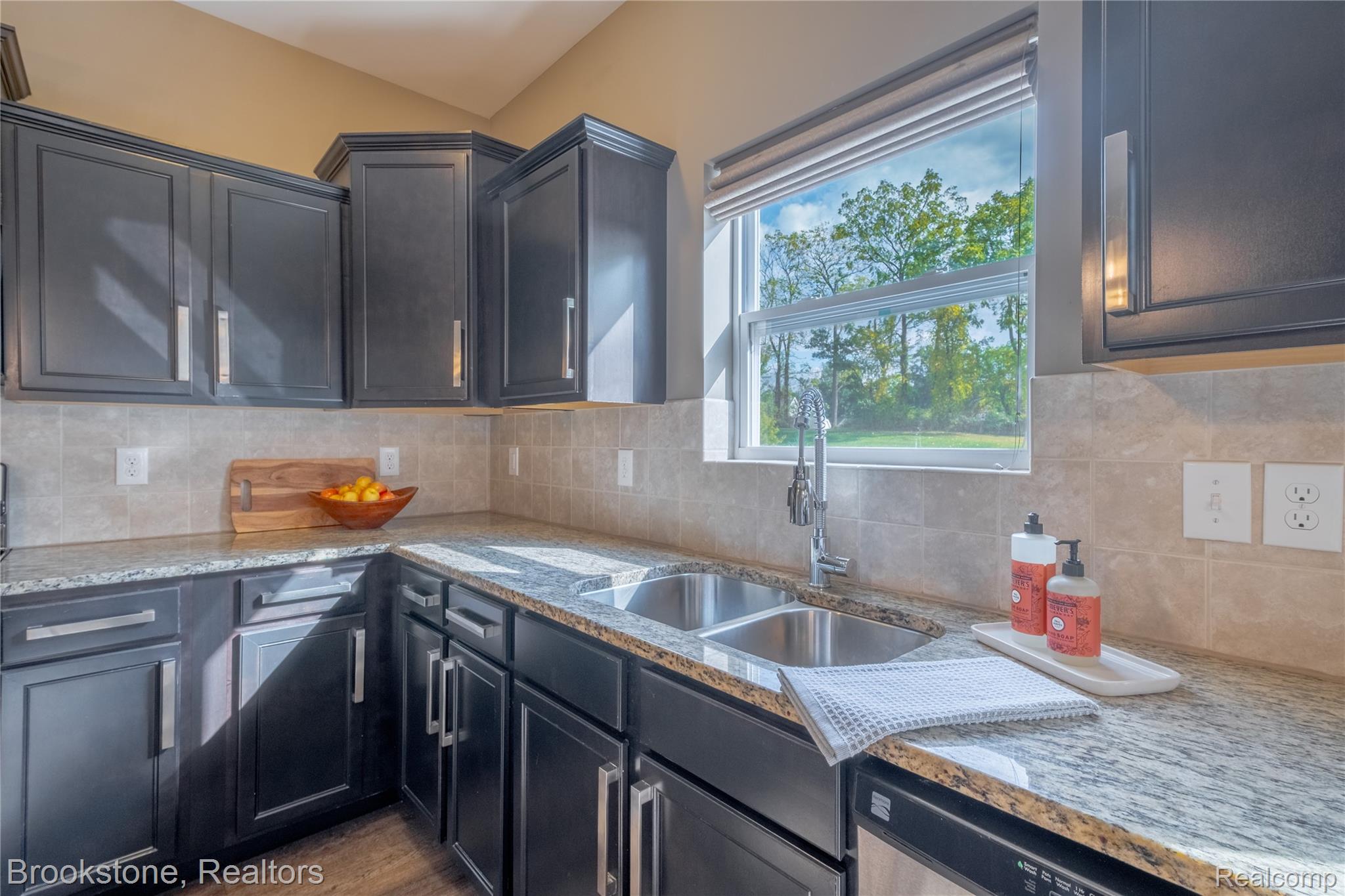 16100 River Ridge Trail