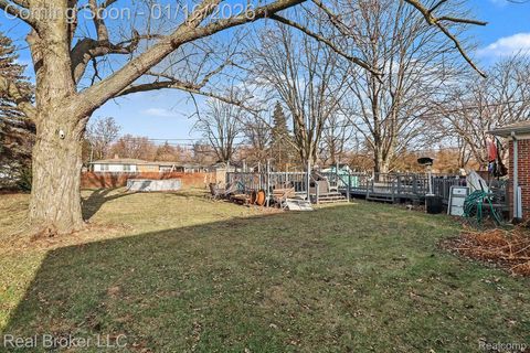 Tiny photo for 19115 Old Homestead Drive, Harper Woods City, MI 48225 (MLS # 20261001381)