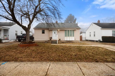 31004 Barton Street Garden City City MI 48135