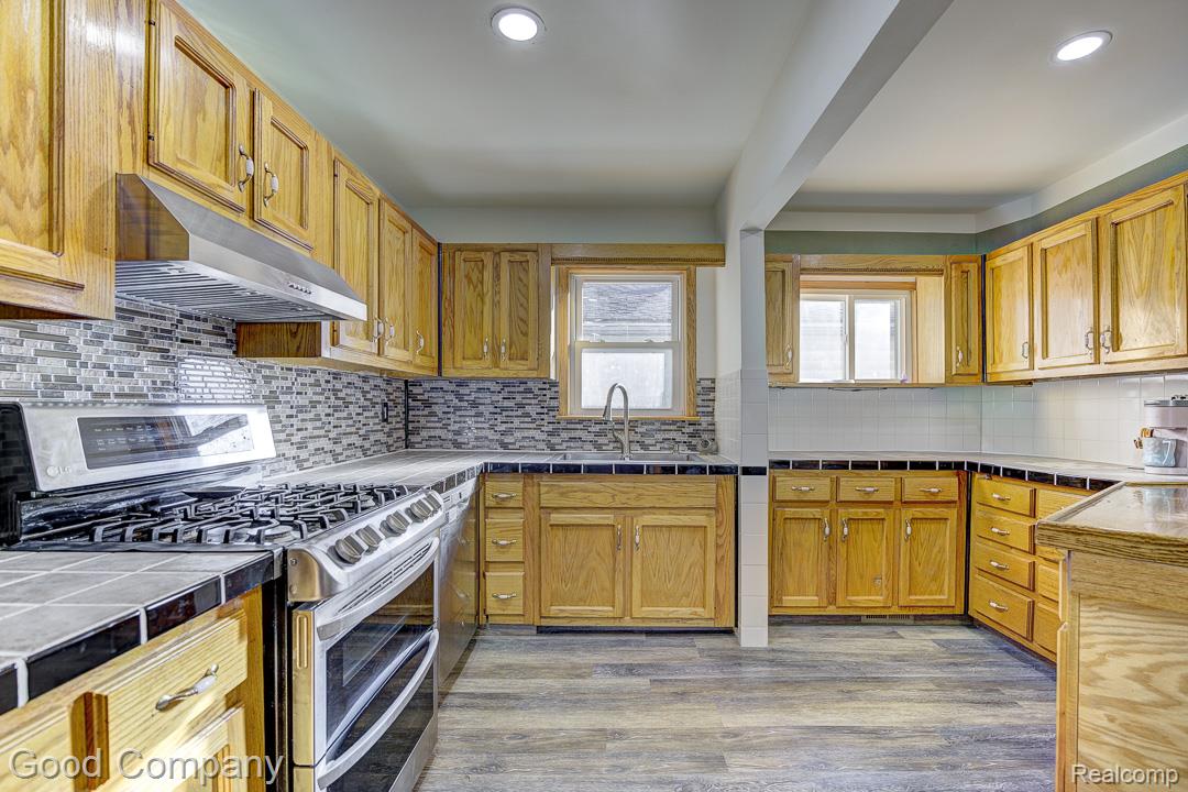 525 E Lewiston Avenue